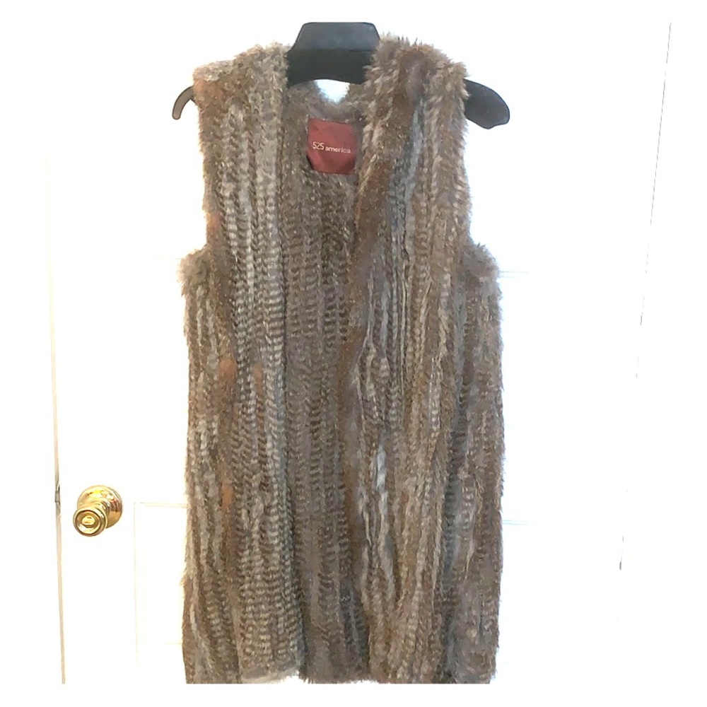 EUC 525 America Fur Vest with hood